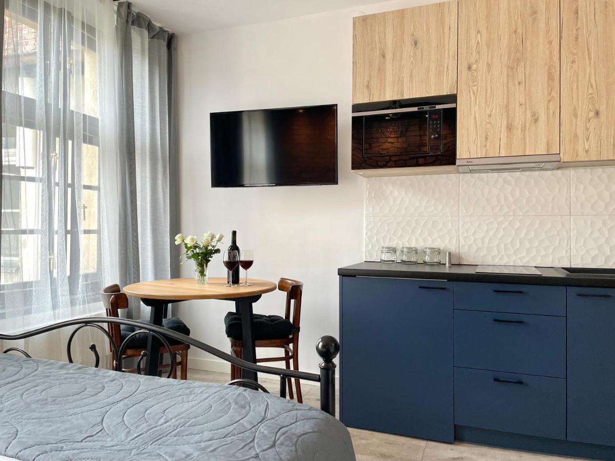 Copernicus Street Apartment - Broken Flowers And Twin Peaks Stary Toruń エクステリア 写真