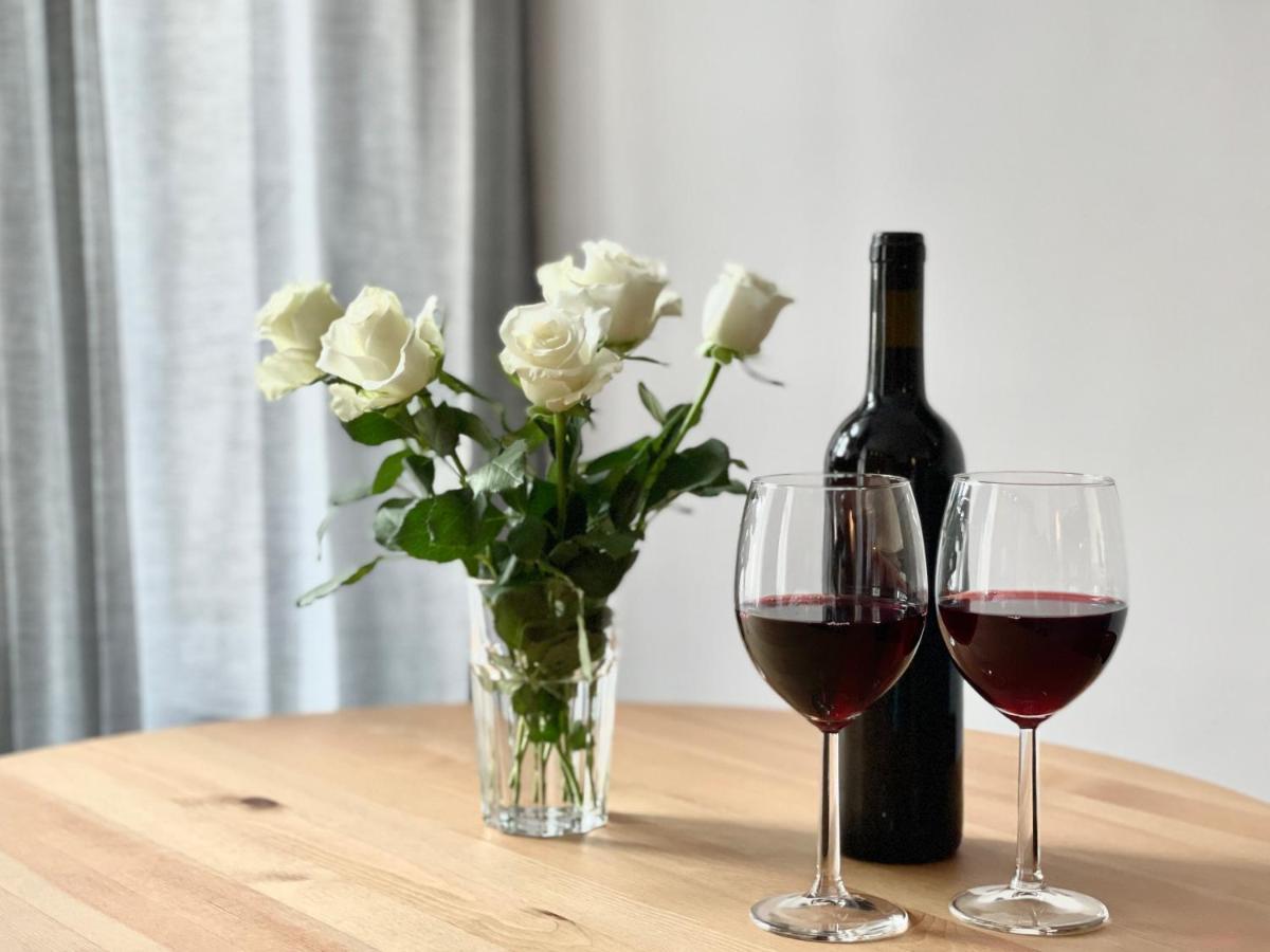 Copernicus Street Apartment - Broken Flowers And Twin Peaks Stary Toruń エクステリア 写真