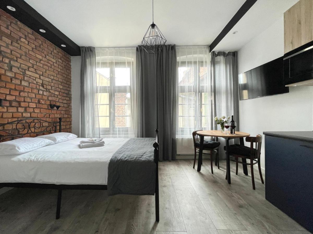 Copernicus Street Apartment - Broken Flowers And Twin Peaks Stary Toruń エクステリア 写真