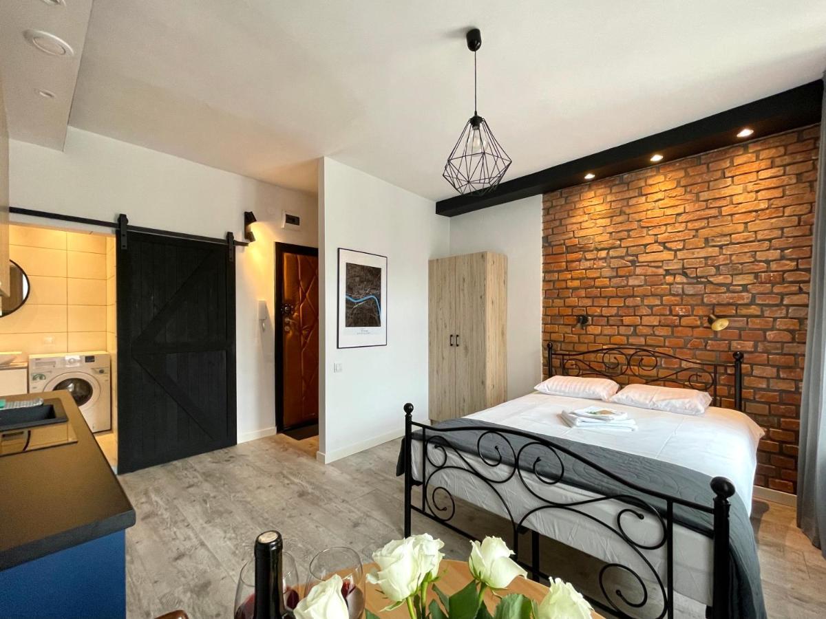 Copernicus Street Apartment - Broken Flowers And Twin Peaks Stary Toruń エクステリア 写真