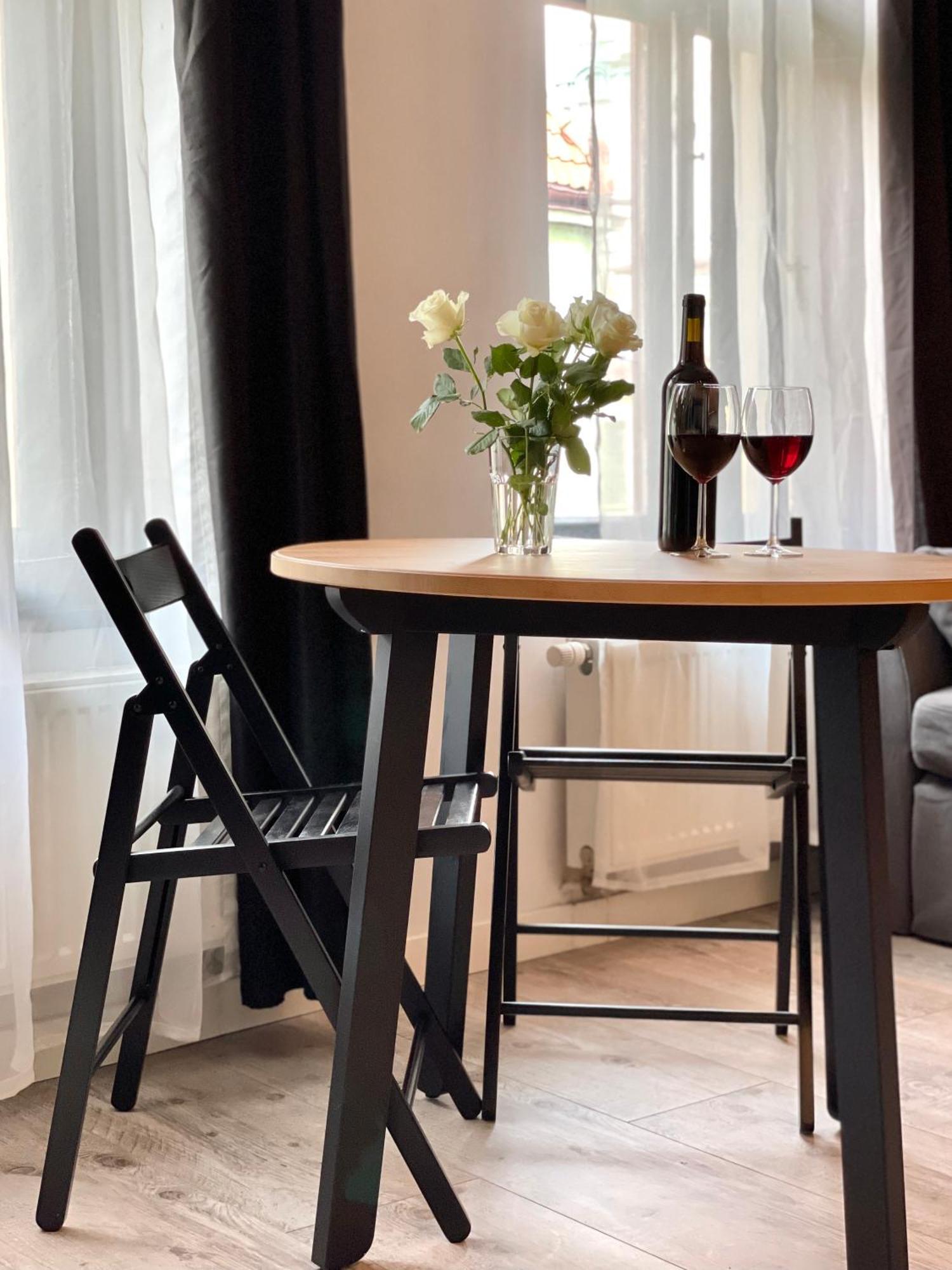 Copernicus Street Apartment - Broken Flowers And Twin Peaks Stary Toruń エクステリア 写真