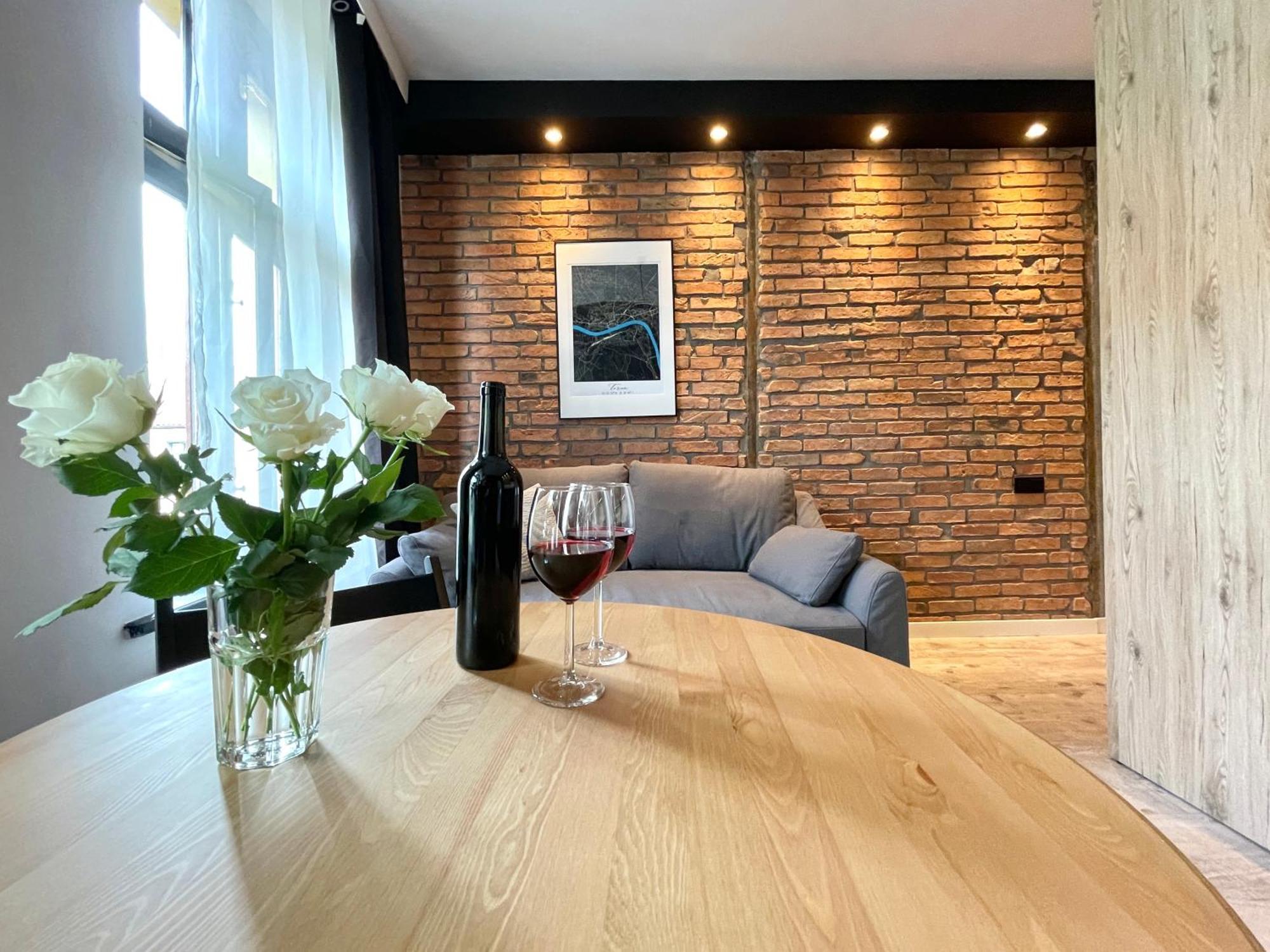 Copernicus Street Apartment - Broken Flowers And Twin Peaks Stary Toruń エクステリア 写真