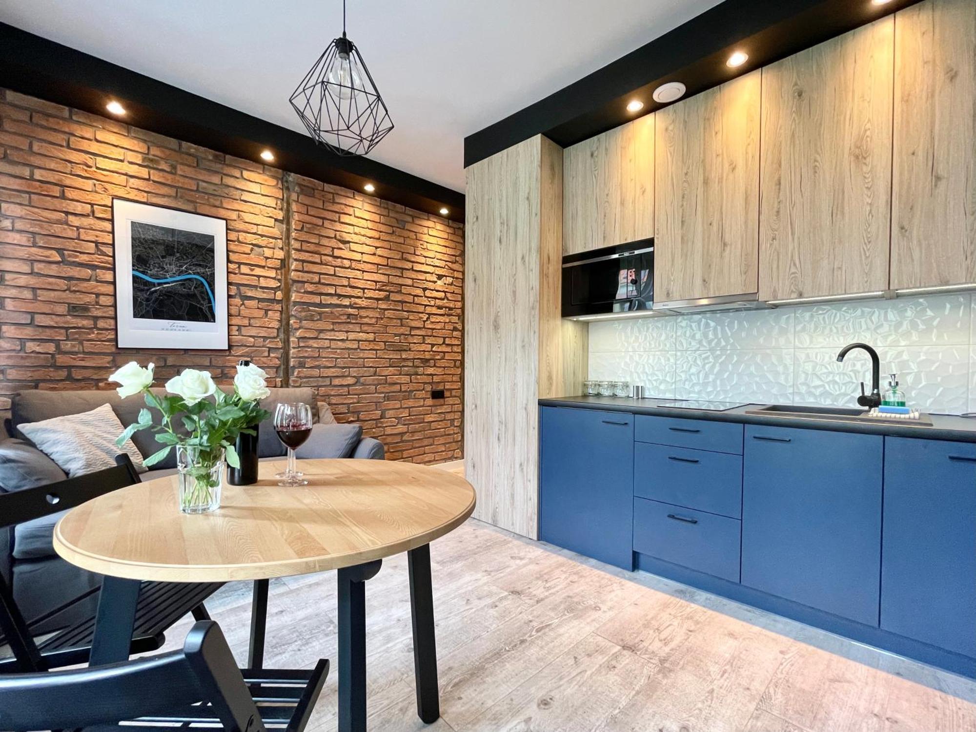 Copernicus Street Apartment - Broken Flowers And Twin Peaks Stary Toruń エクステリア 写真