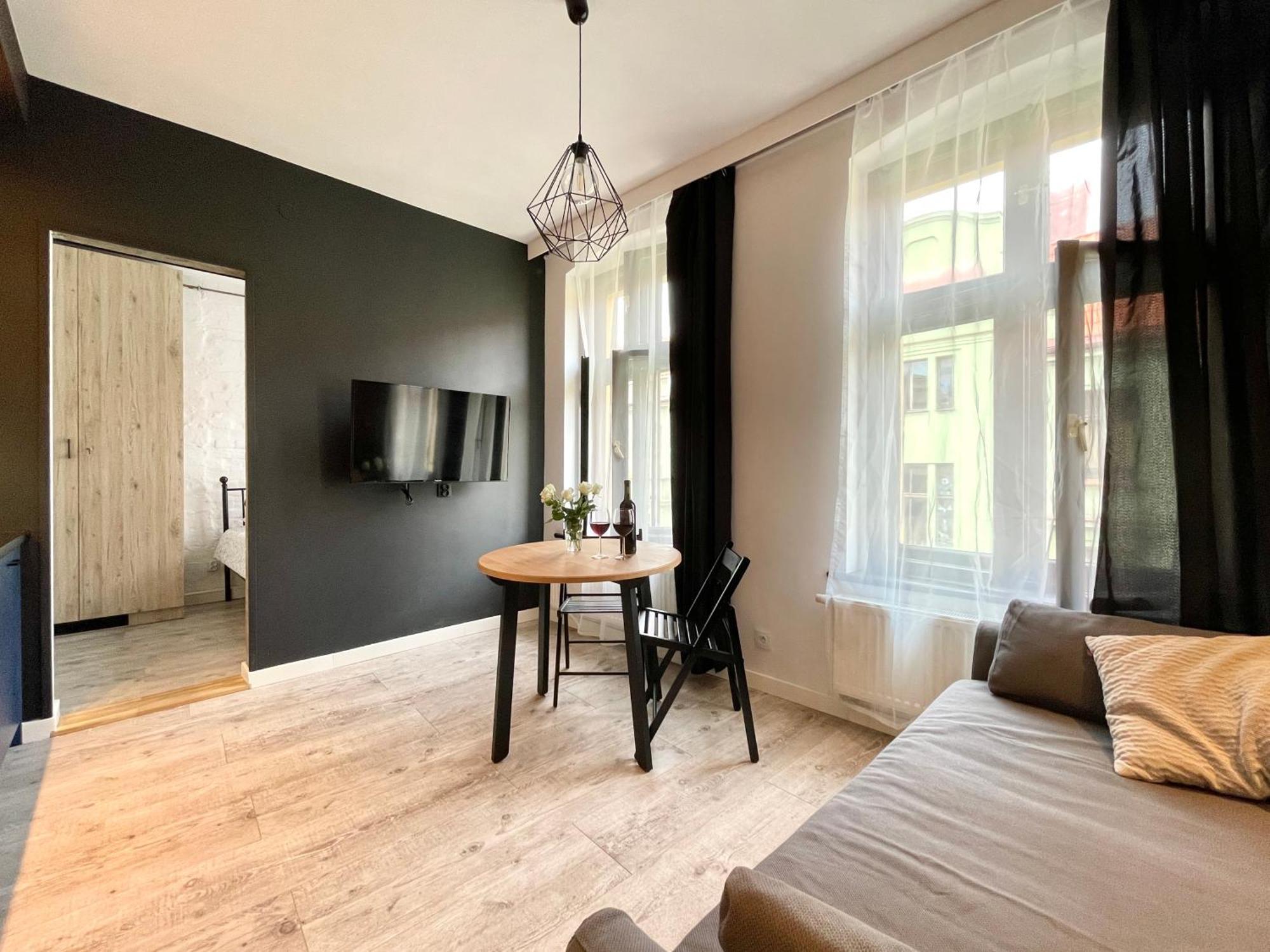 Copernicus Street Apartment - Broken Flowers And Twin Peaks Stary Toruń エクステリア 写真
